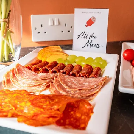 Spinola St Julian's Pensionat 4*