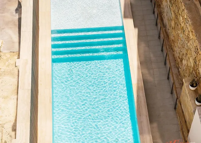 Spinola St Julian's Konukevi 4*